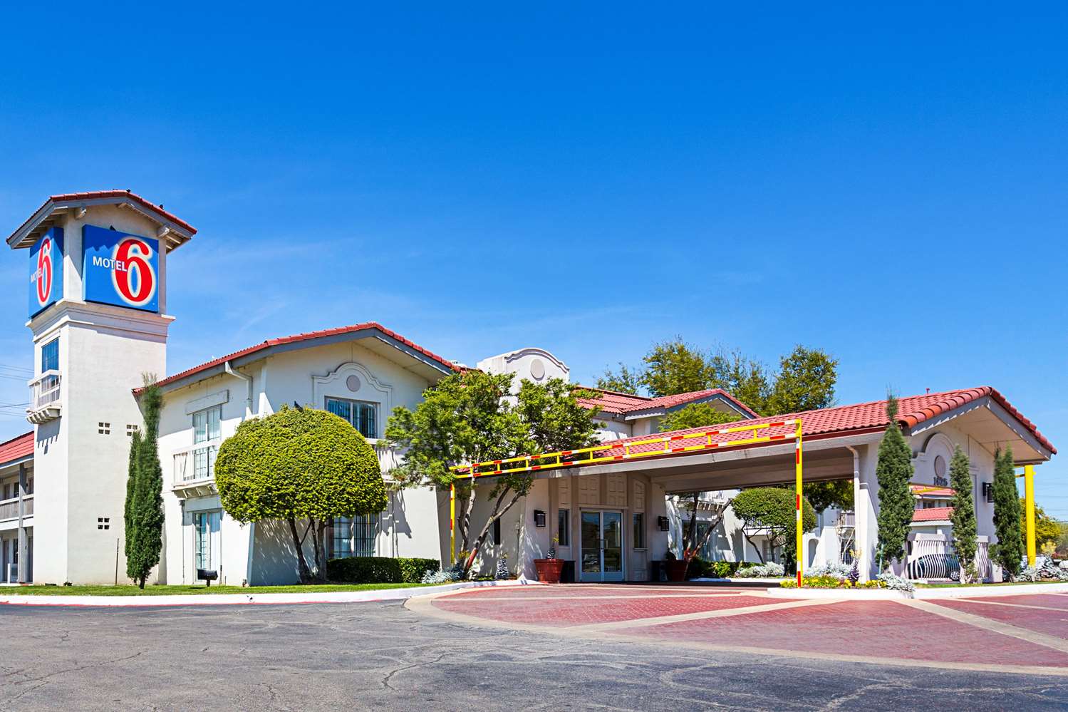 Hotel MOTEL 6 DALLAS-MARKET CTR