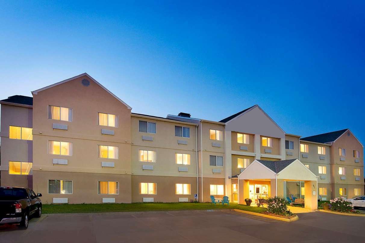 Hotel AMERICINN BY WYNDHAM DULUTH