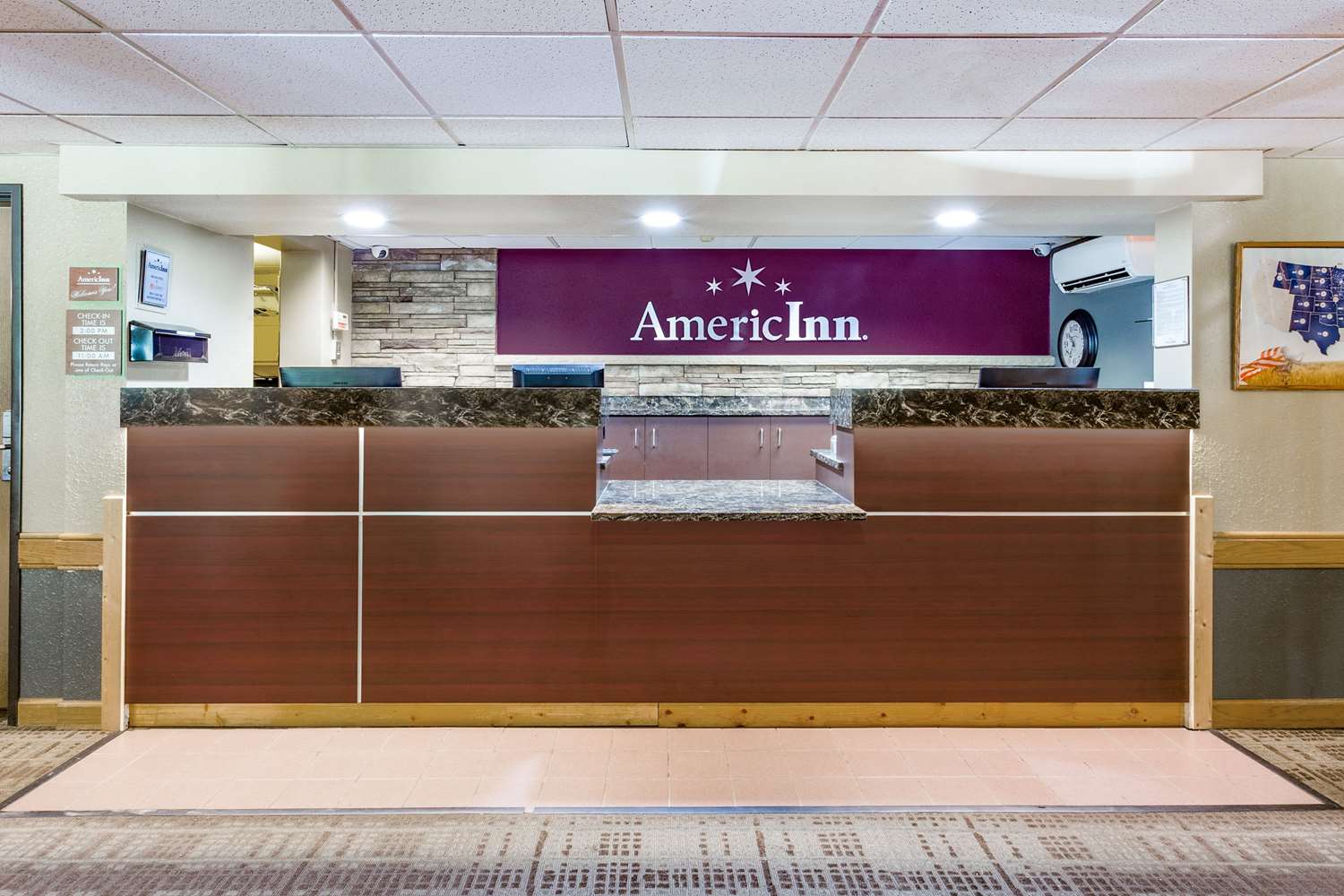 Hotel AMERICINN BY WYNDHAM DULUTH SOUTH BLACK WOODS EVENT CENTER