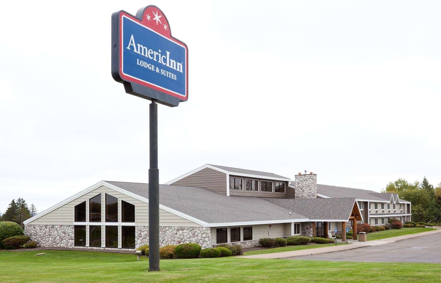 Hotel AMERICINN TWO HARBORS