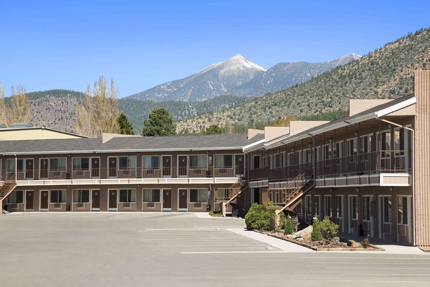 Hotel TRAVELODGE BY WYNDHAM, FLAGSTAFF NEAR I-40