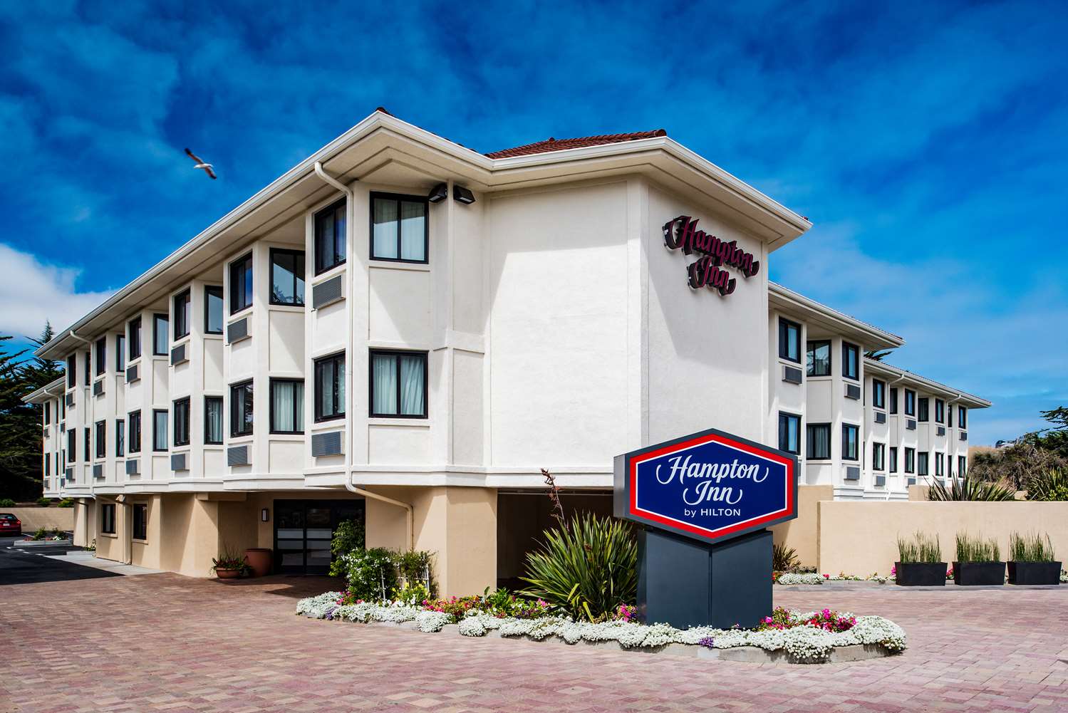 Hotel HAMPTON INN MONTEREY