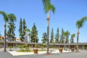 Hotel AMERICAS BEST VALUE INN AND SUITES SAN BERNARDINO