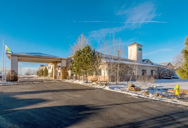 Hotel HOLIDAY INN EXPRESS & SUITES RATON