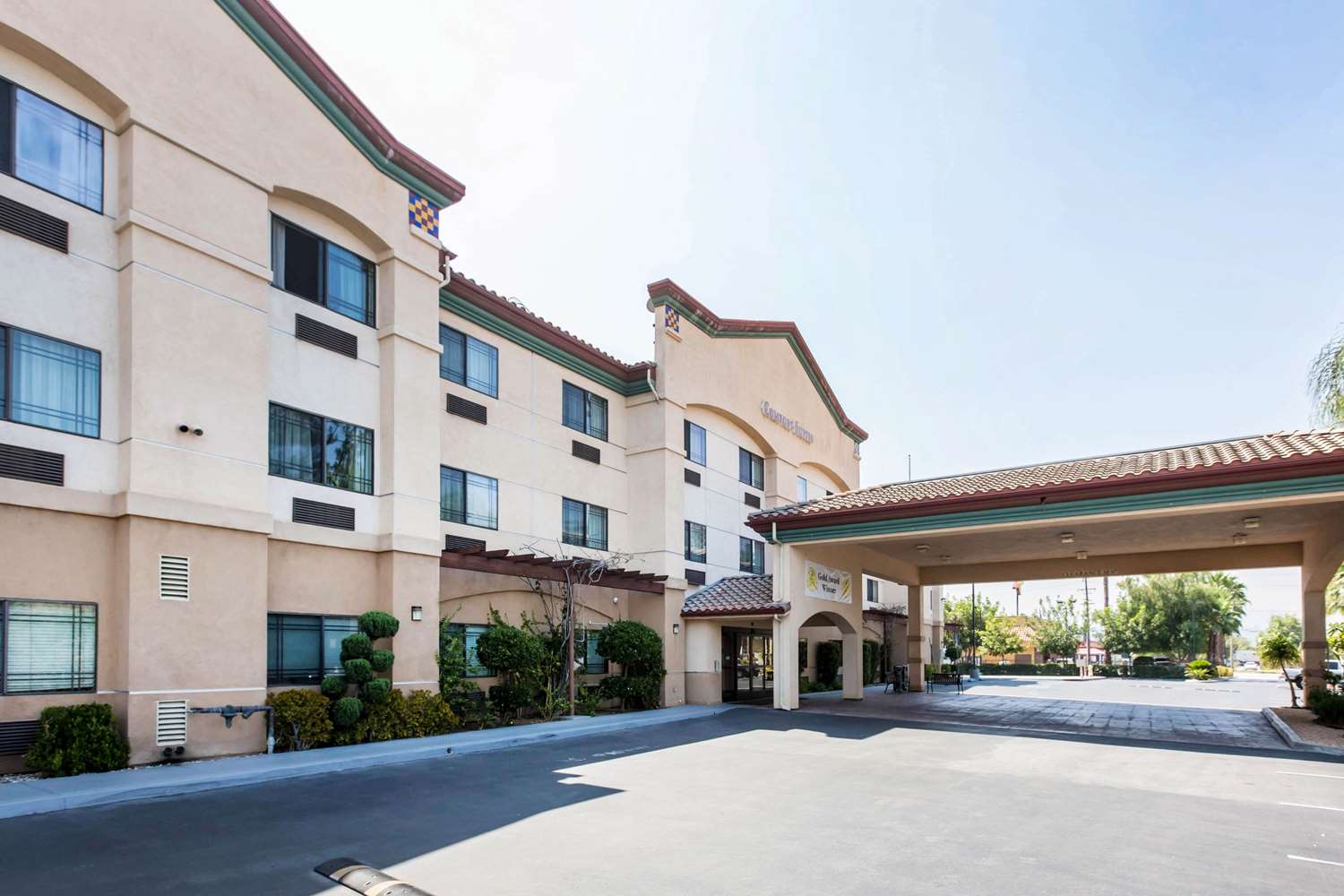 Hotel COMFORT SUITES REDLANDS