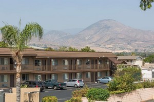 Hotel DAYS INN SAN BERNARDINO NEAR SAN MANUEL CASINO
