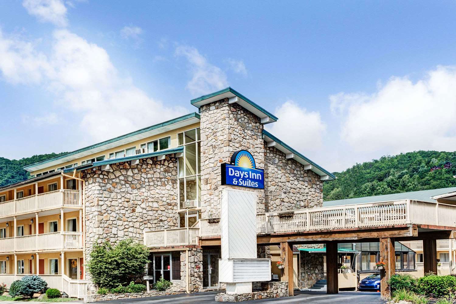 Hotel DAYS INN & SUITES DOWNTOWN GATLINBURG PARKWAY