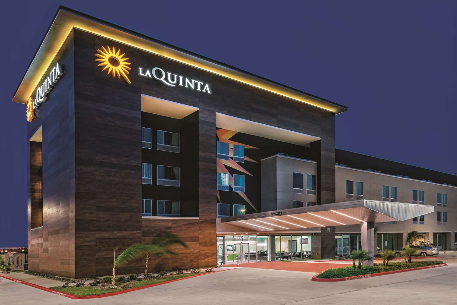 Hotel LA QUINTA INN & SUITES MCALLEN CONVENTION CENTER