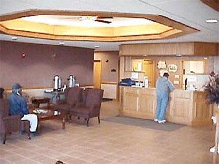 Hotel AURORA INN AND EXECUTIVE SUITES