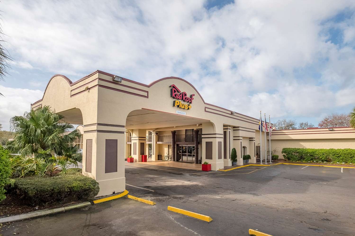 Hotel RED ROOF PLUS NEPTUNE BEACH - MAYPORT