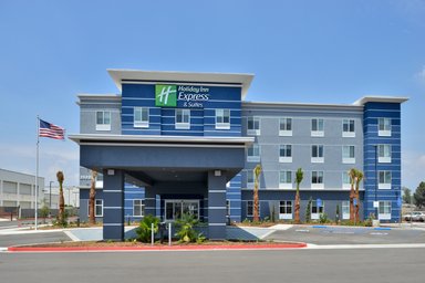 Hotel HOLIDAY INN EXPRESS & SUITES LOMA LINDA- SAN BERNARDINO S