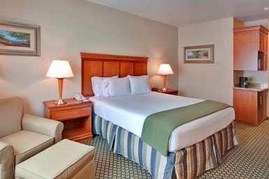 Hotel HOLIDAY INN EXPRESS & SUITES ONTARIO AIRPORT-MILLS MALL