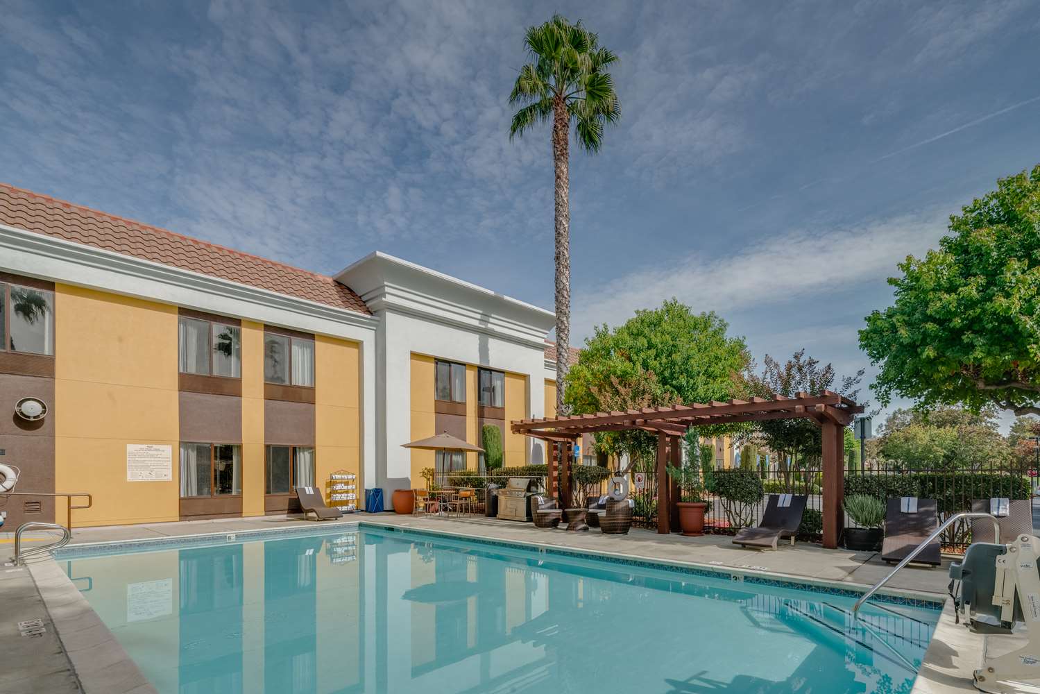 Hotel HAMPTON INN LIVERMORE