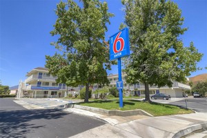 Hotel MOTEL 6 SAN BERNARDINO NORTH