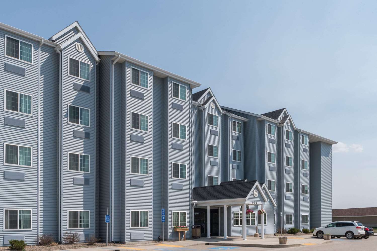 Hotel MICROTEL INN & SUITES BY WYNDHAM STANLEY