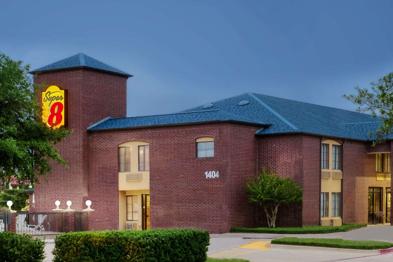 Hotel SUPER 8 FARMERS BRANCH/NORTH DALLAS
