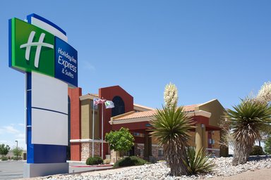 Hotel HOLIDAY INN EXPRESS & SUITES ALBUQUERQUE-N. BALLOON FSTA PK