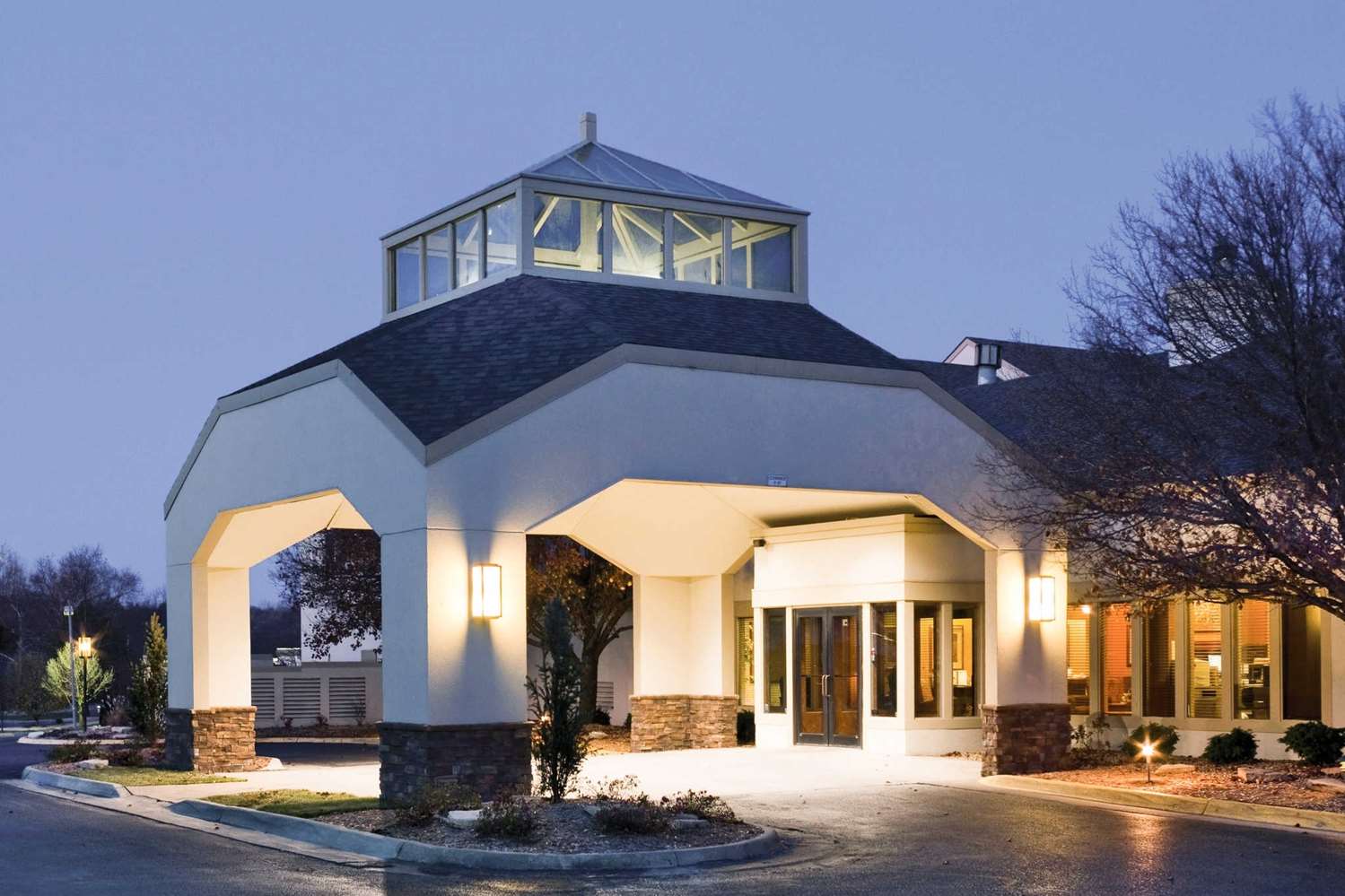 Hotel QUALITY INN & SUITES ALBUQUERQUE DOWNTOWN - UNIVERSITY