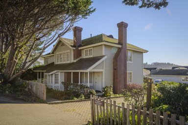 Hotel MENDOCINO HOTEL AND GARDEN SUITES