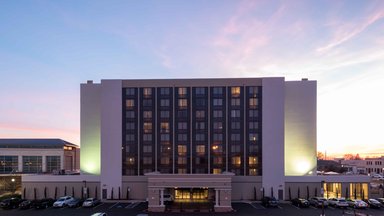 Hotel DOUBLETREE BY HILTON FORT SMITH CITY CENTER