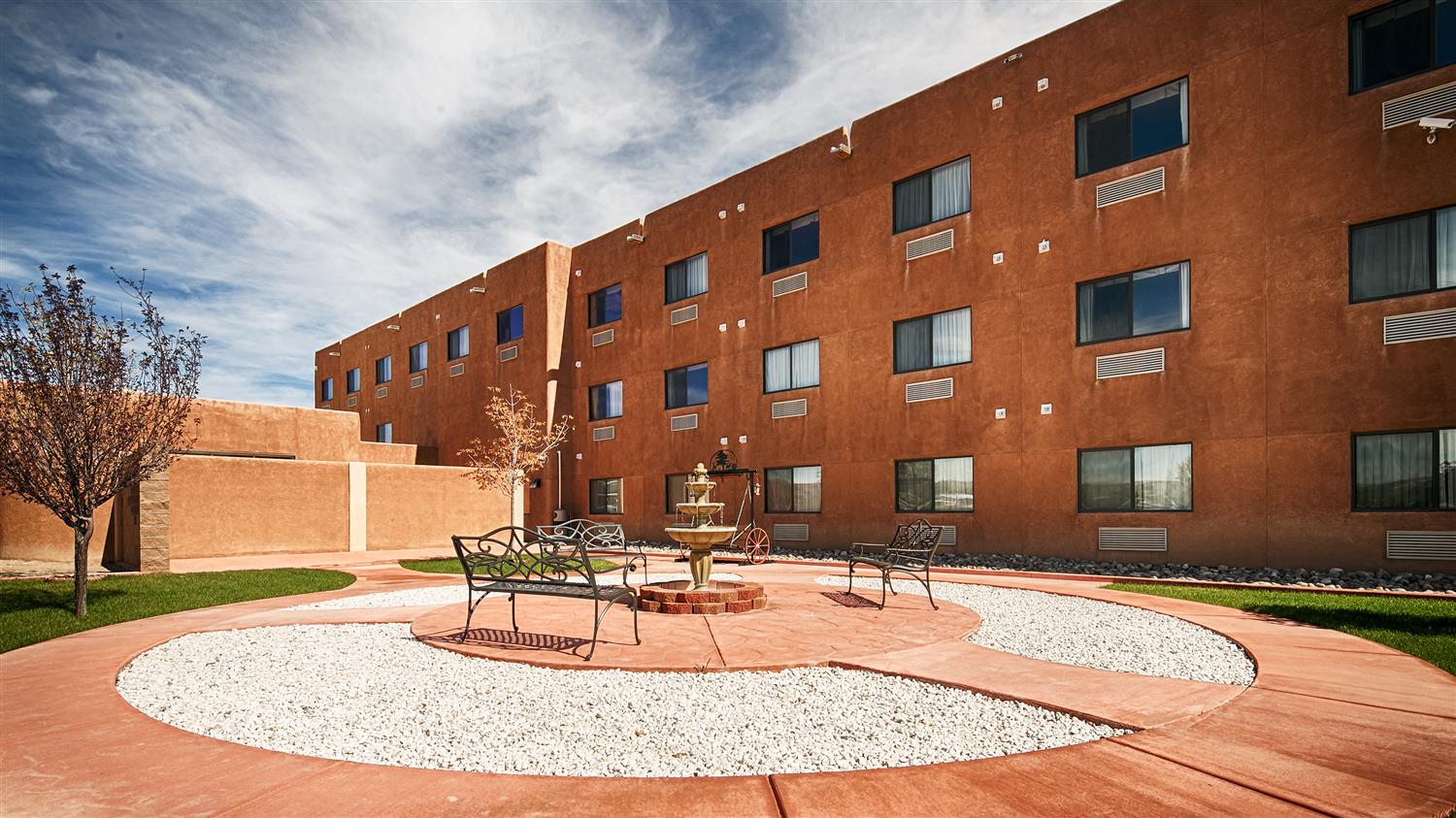 Hotel BEST WESTERN TERRITORIAL INN & SUITES
