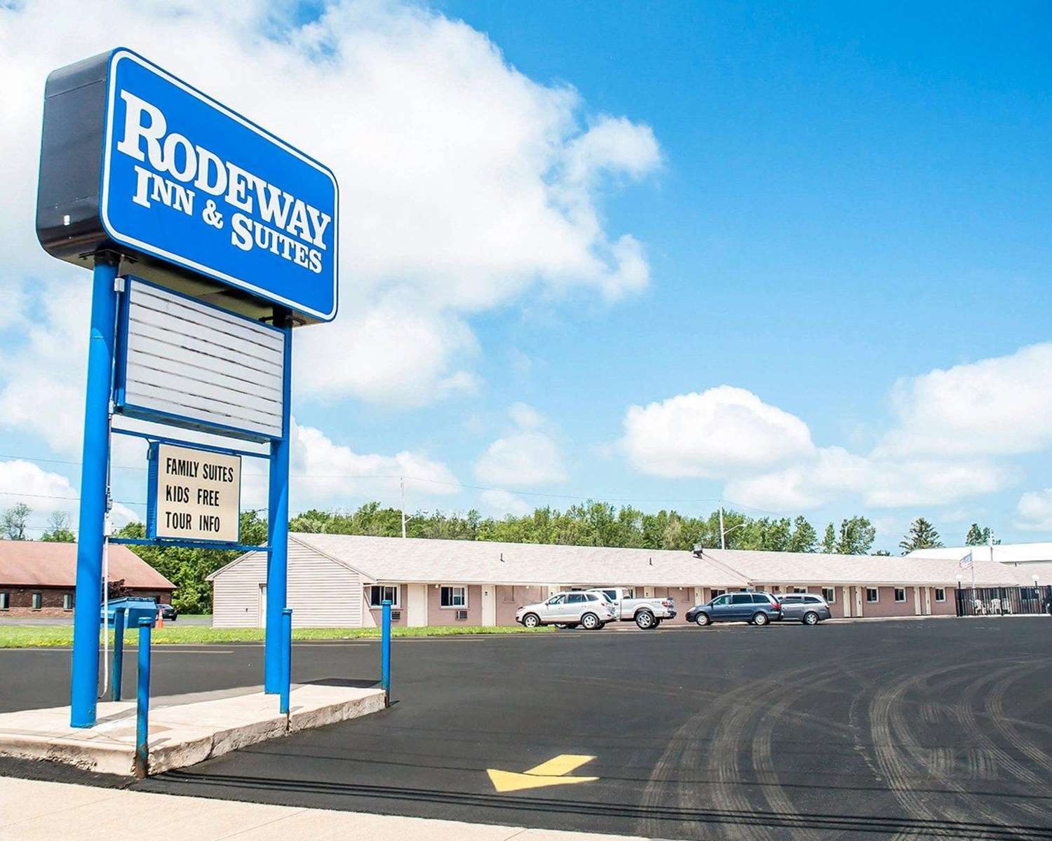 Hotel RODEWAY INN & SUITES NIAGARA FALLS