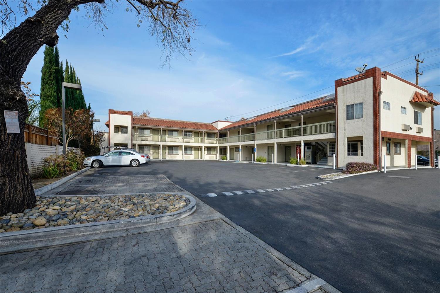 Hotel AMERICAS BEST VALUE INN