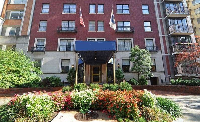 Hotel WEST END PART OF GEORGETOWN