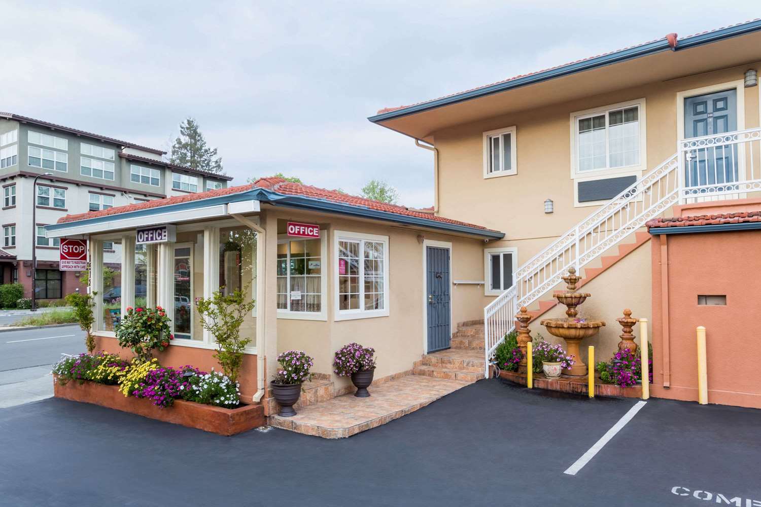 Hotel KNIGHTS INN BERKELEY CA