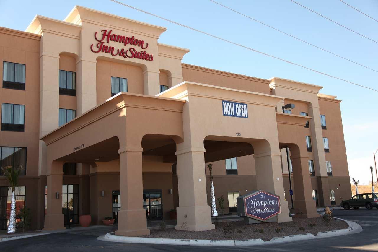 Hotel HAMPTON INN AND SUITES CARLSBAD NM
