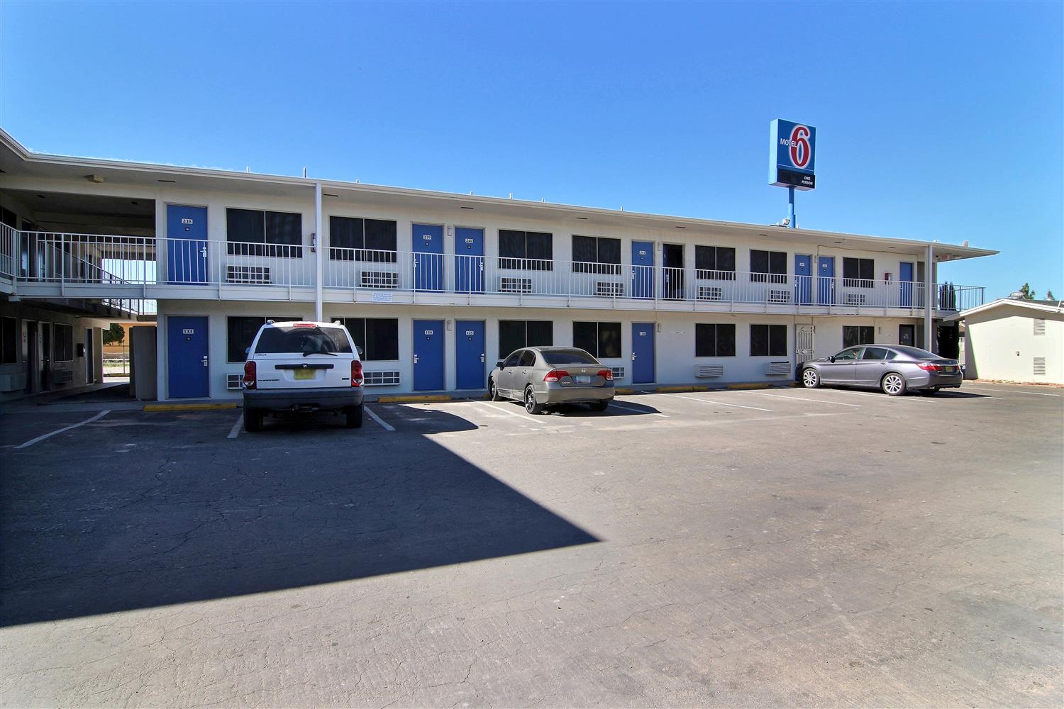 Hotel MOTEL 6 CARLSBAD NM