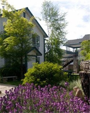 Hotel GRASS VALLEY COURTYARD SUITES