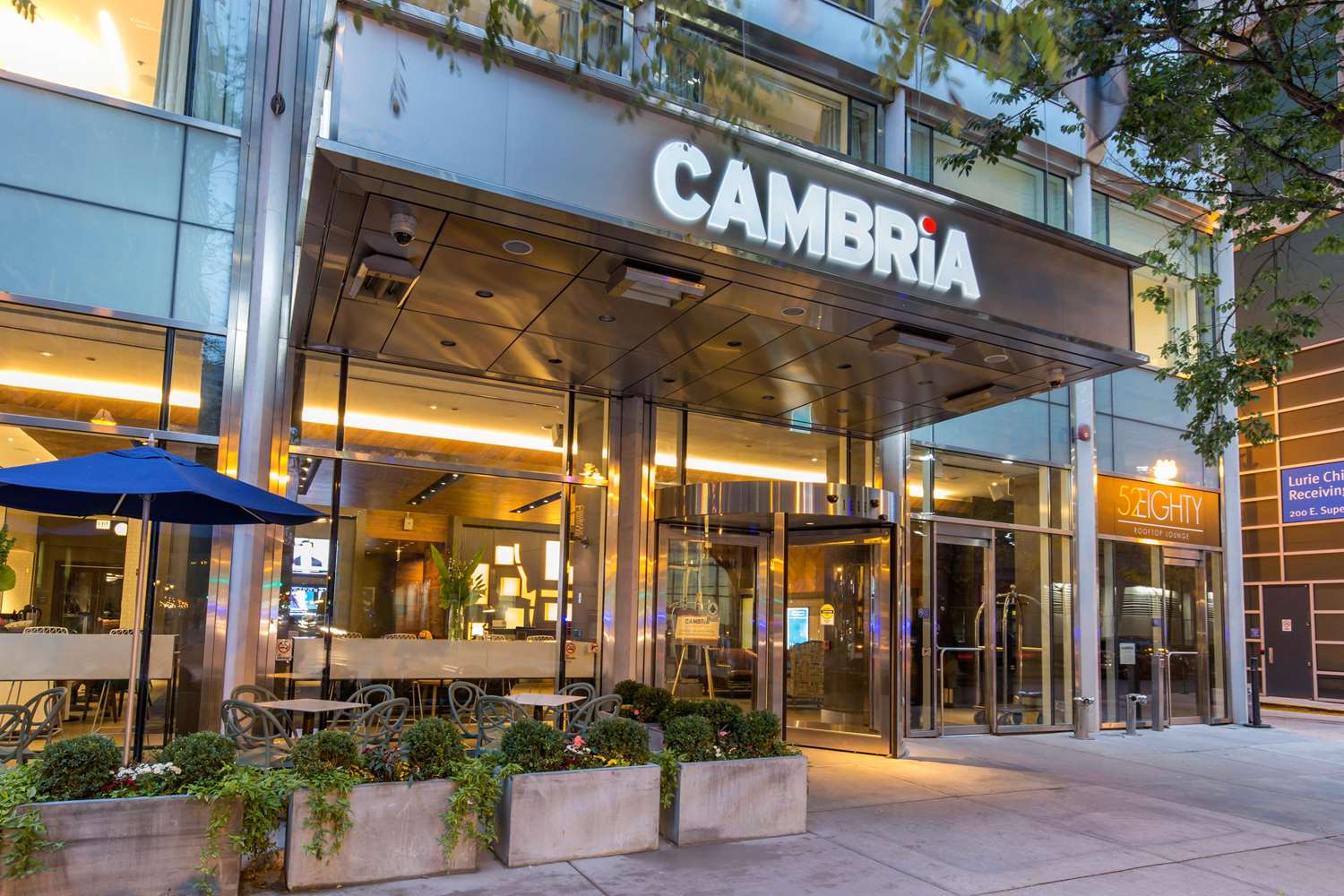 Hotel CAMBRIA HOTEL CHICAGO MAGNIFICENT MILE