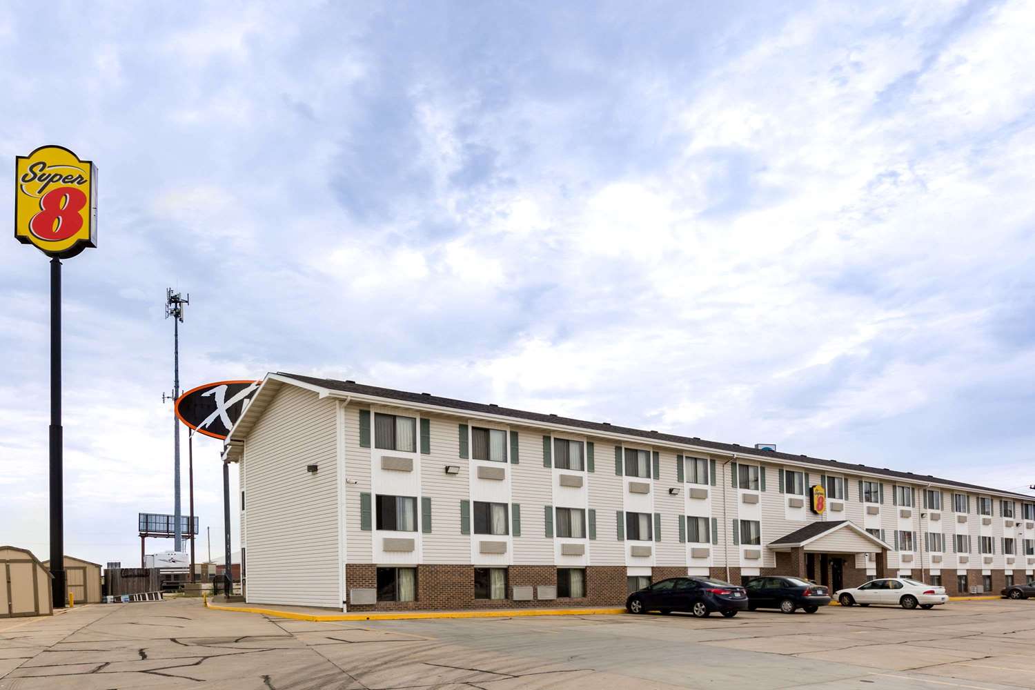 Hotel SUPER 8 HAYS KS