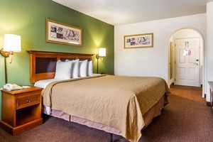 Hotel RODEWAY INN AUBURN - FORESTHILL