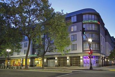 Hotel COURTYARD OAKLAND DOWNTOWN