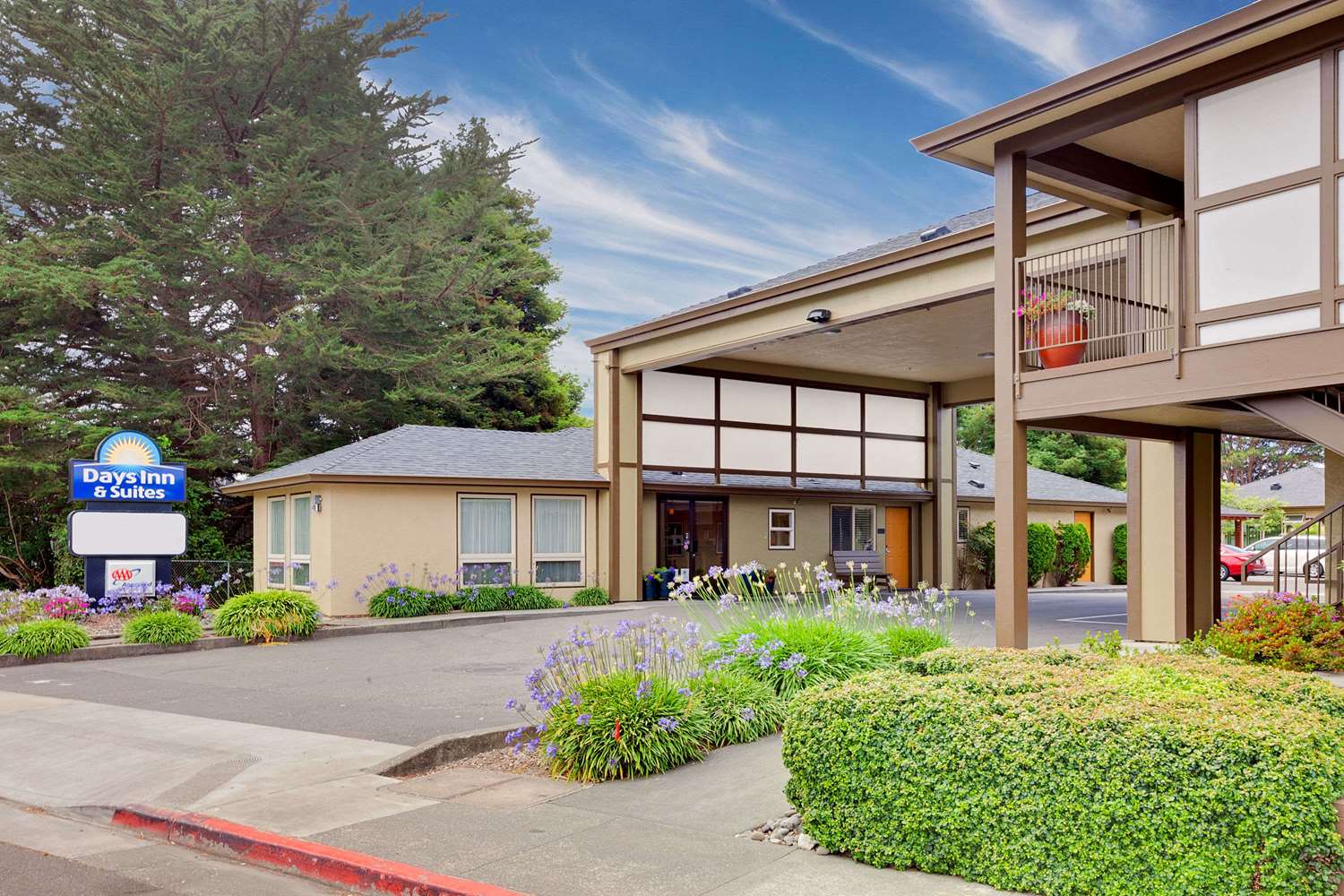 Hotel DAYS INN & SUITES BY WYNDHAM ARCATA