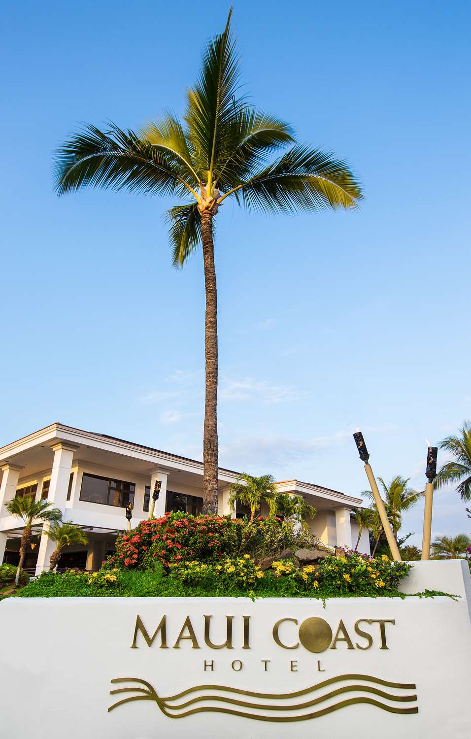 Hotel MAUI COAST HOTEL