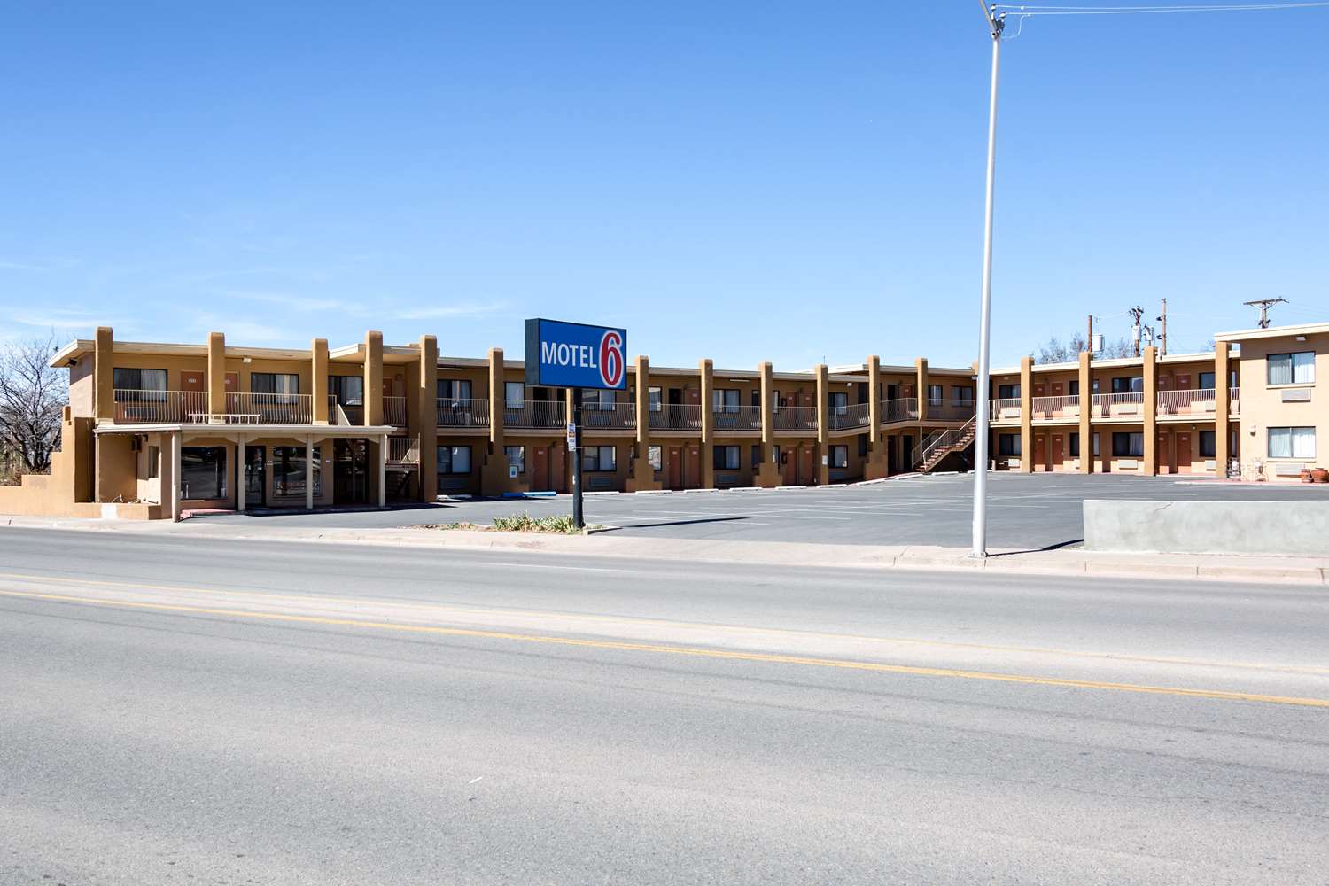 Hotel MOTEL 6 SANTA FE PLAZA - DOWNTOWN
