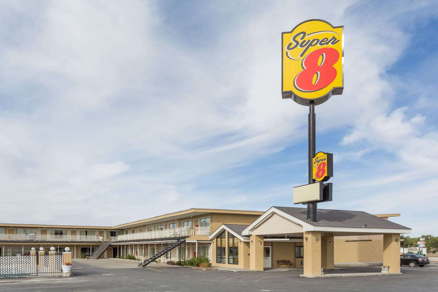 Hotel SUPER 8 WELLS