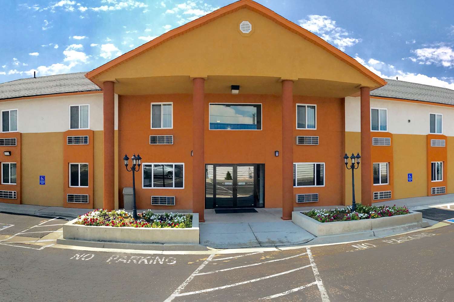 Hotel QUALITY INN PRICE