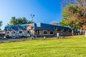 Hotel ECONO LODGE MILLDALE - SOUTHINGTON