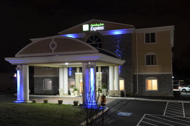 Hotel HOLIDAY INN EXPRESS NEWINGTON