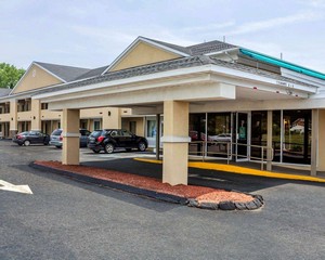 Hotel QUALITY INN WATERBURY