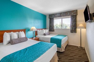 Hotel HOWARD JOHNSON BY WYNDHAM CHULA VISTA SAN DIEGO SUITE HOTEL