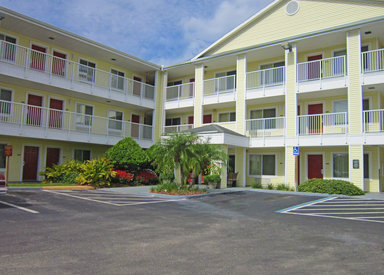 Hotel HOMETOWNE STUDIOS ORLANDO - UCF