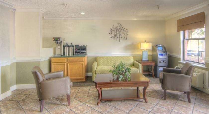 Hotel INTOWN SUITES ORLANDO UCF