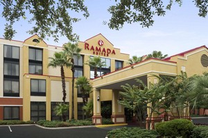 Hotel RAMADA BY WYNDHAM SUITES ORLANDO AIRPORT