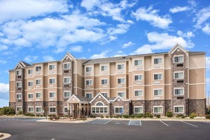 Hotel MICROTEL INN & SUITES BY WYNDHAM OPELIKA