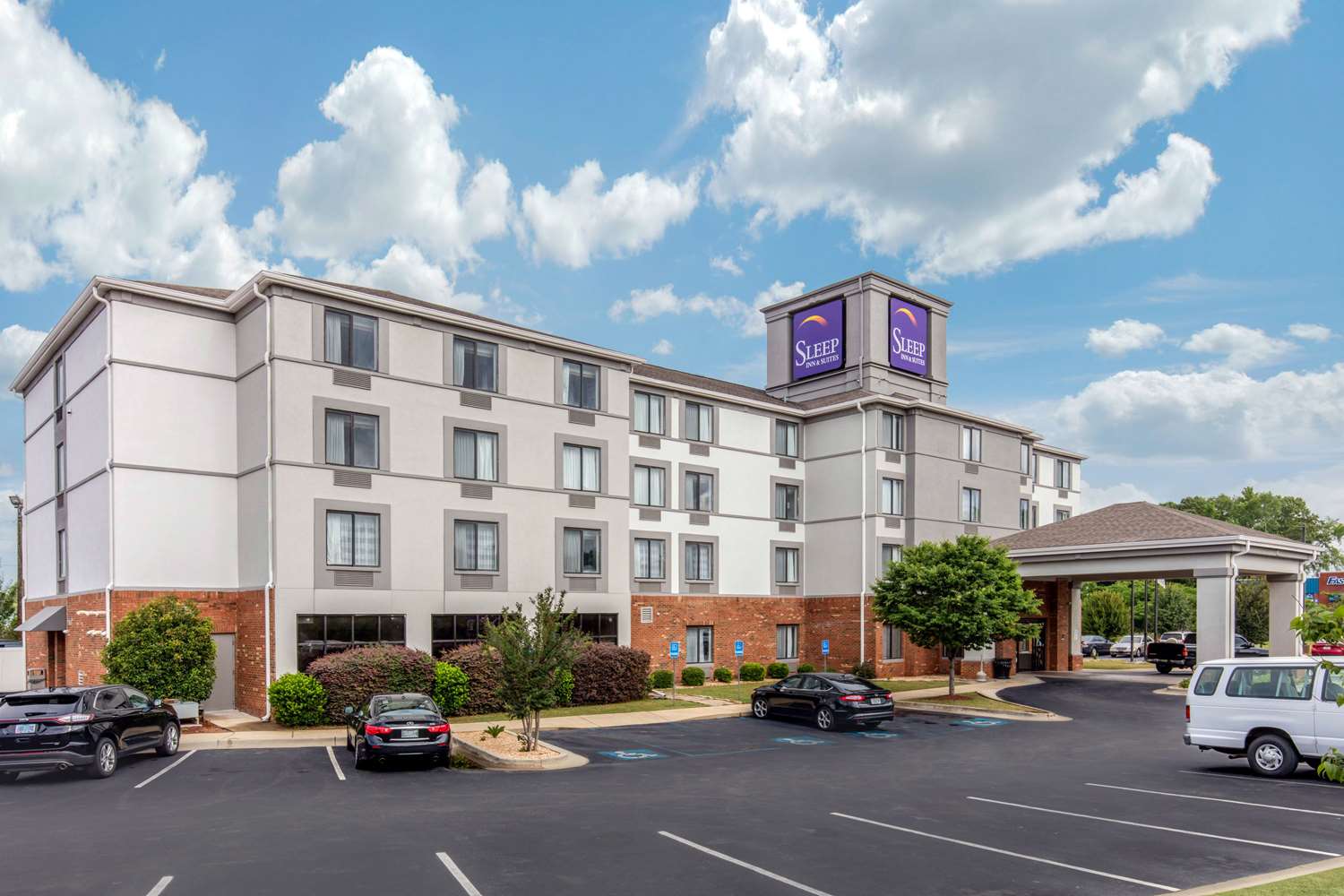 Hotel SLEEP INN & SUITES